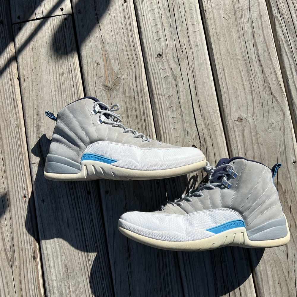 Mens Jordan retro 12 “UNC”